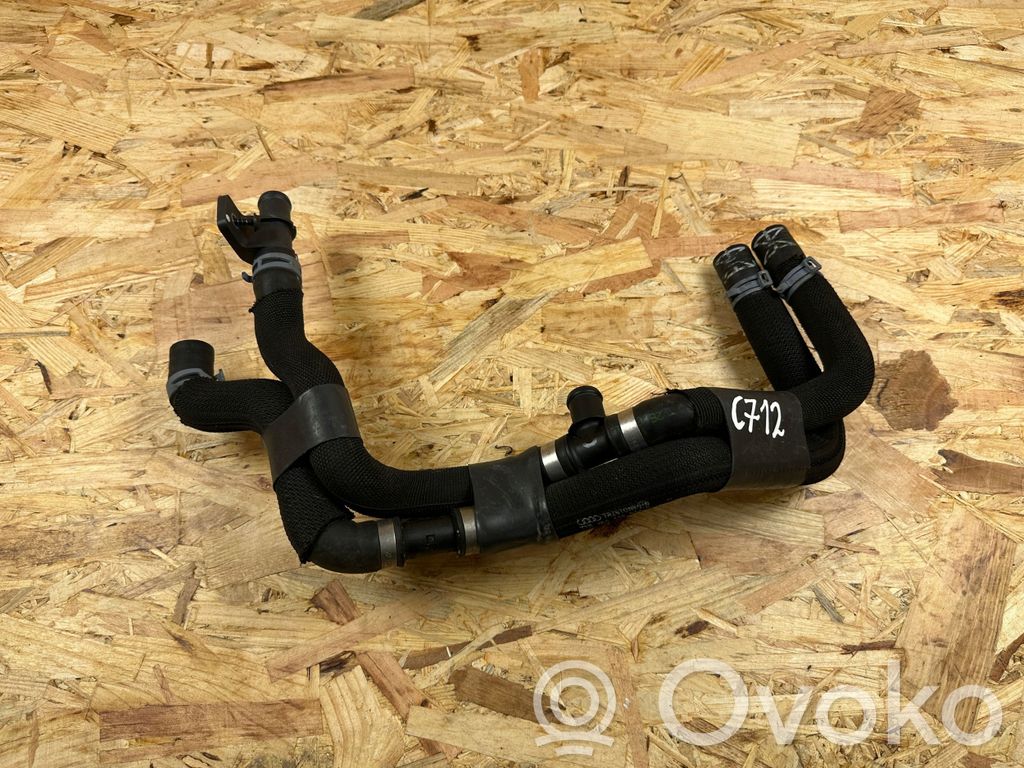 Audi e-tron Engine coolant pipe/hose 