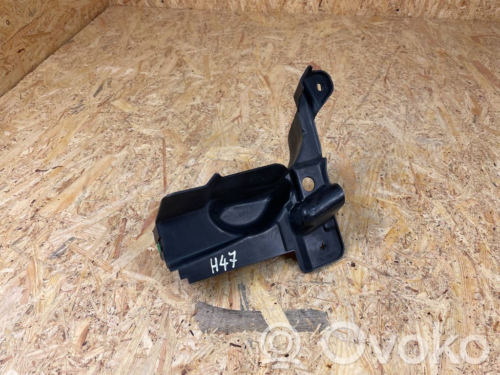 Volvo XC40 Moldura del borde del guardabarros 