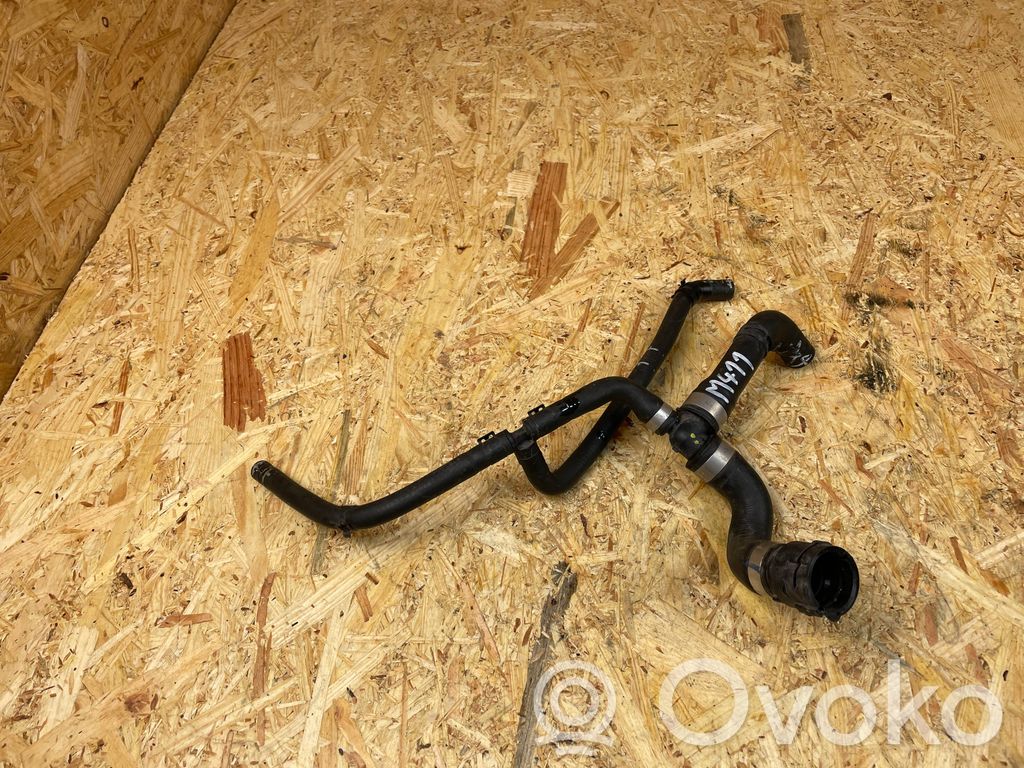Audi A1 Conductă/furtun lichid de răcire motor 