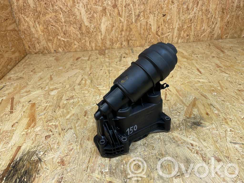 BMW 7 F01 F02 F03 F04 Oil filter mounting bracket 