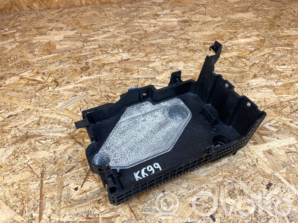 Renault Captur II Battery box tray 