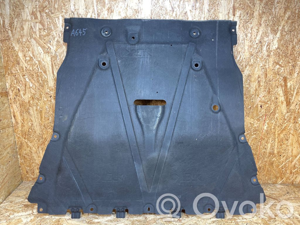 Renault Captur Engine splash shield/under tray 