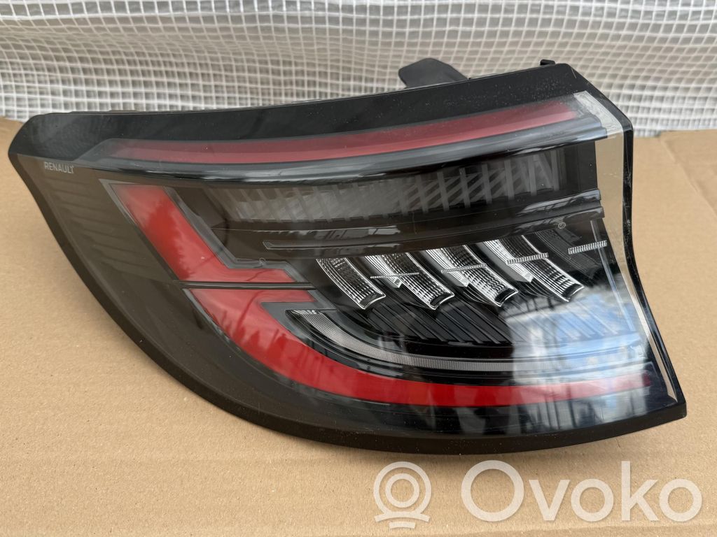 Renault Austral Rear/tail lights 