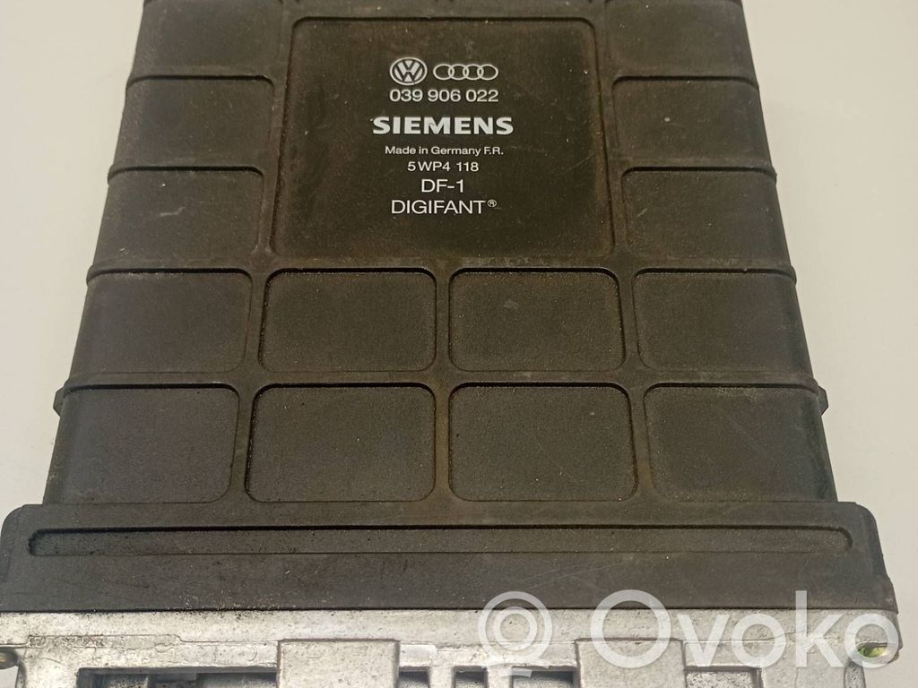 Engine control unit/module   039906022