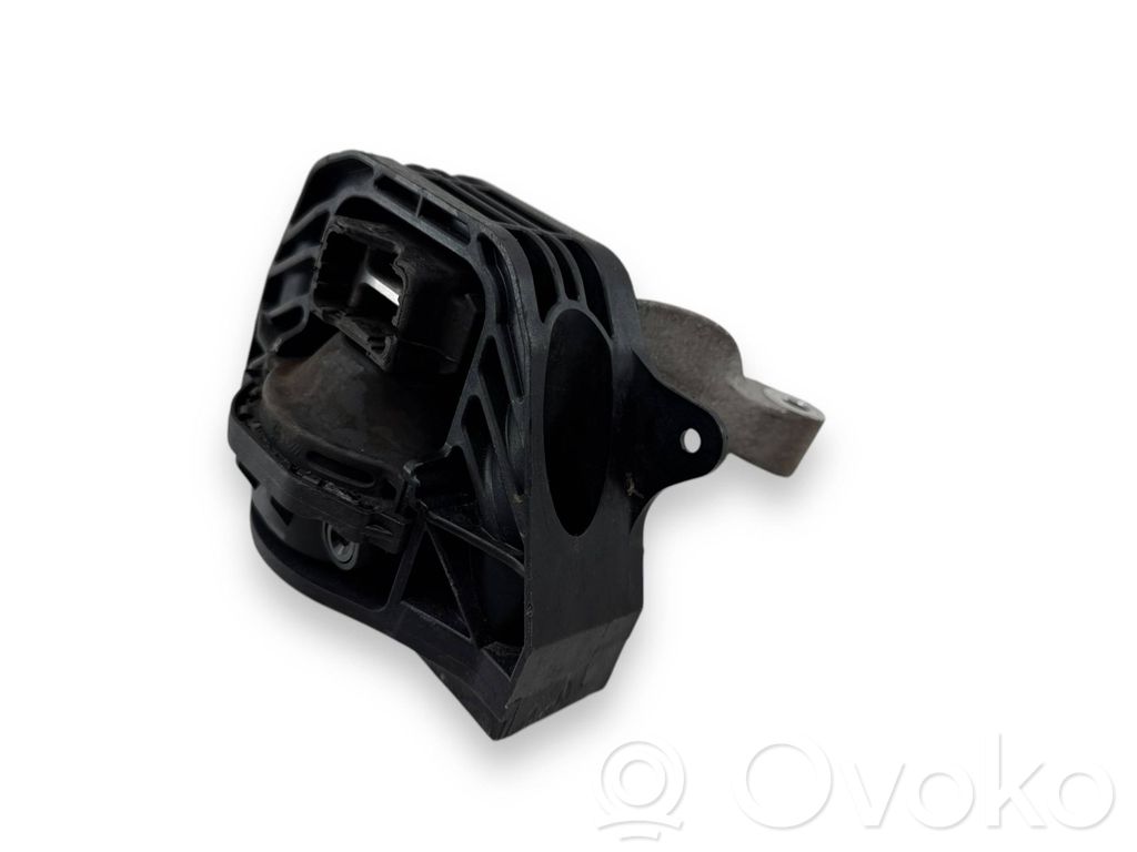 Peugeot 2008 II Engine mount bracket 