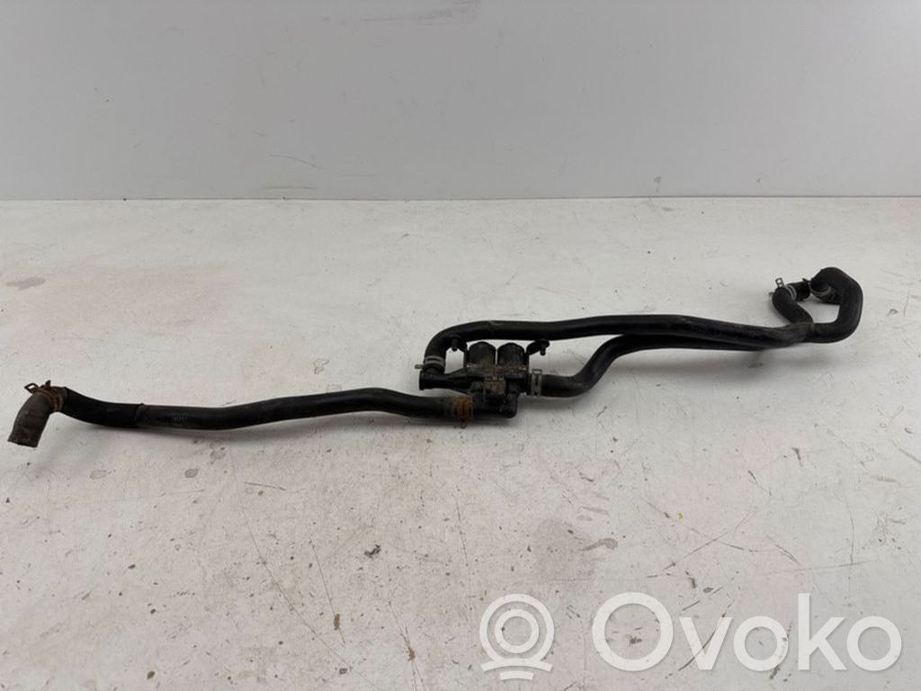 BMW 5 F10 F11 Apsildes radiatora vārsts (-i) 