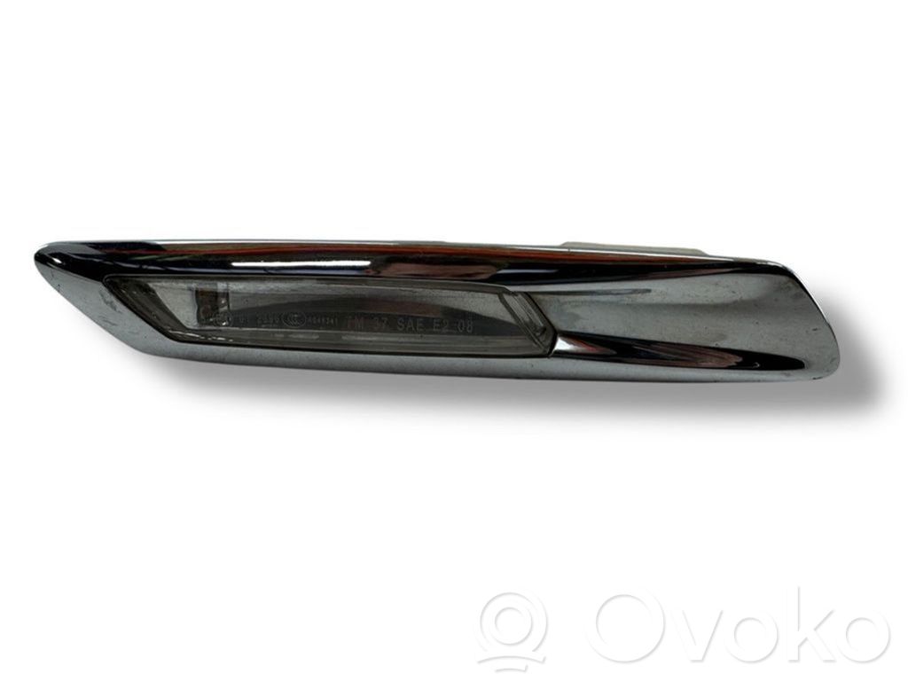 BMW 5 F10 F11 Kierunkowskaz błotnika przedniego 