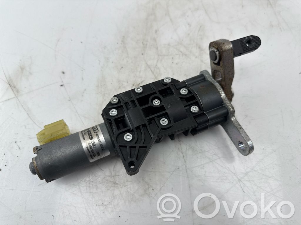 Audi A6 C7 Siłownik elektryczny podnoszenia klapy tylnej / bagażnika 