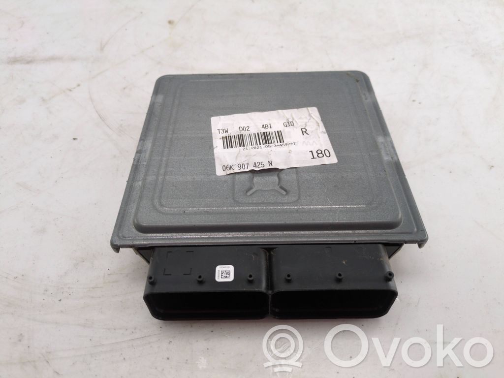 Audi A3 8Y Engine control unit/module 