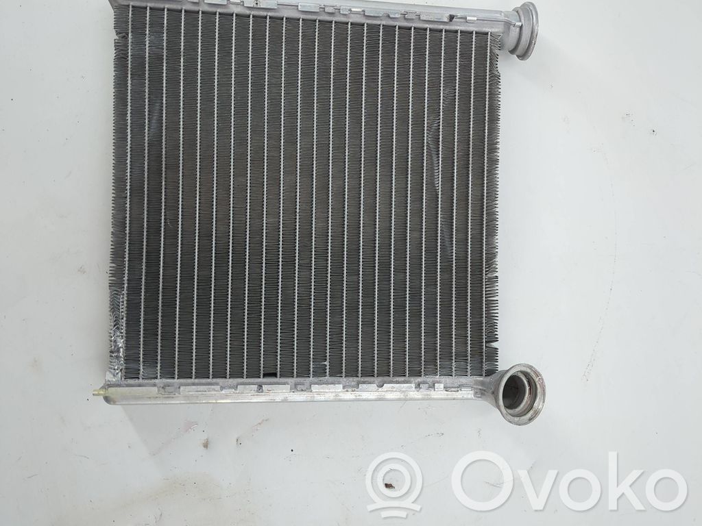 Audi A3 8Y Pečiuko radiatorius 