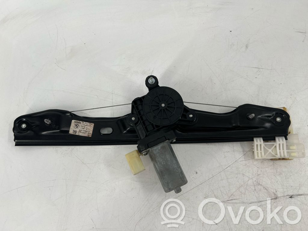 BMW 1 F20 F21 Elektryczny podnośnik szyby drzwi tylnych 