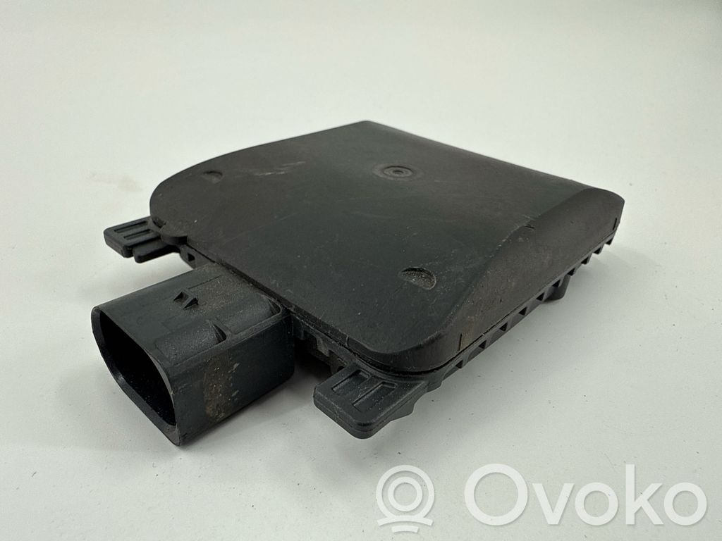 Volkswagen Golf VIII Distronic sensor radar 