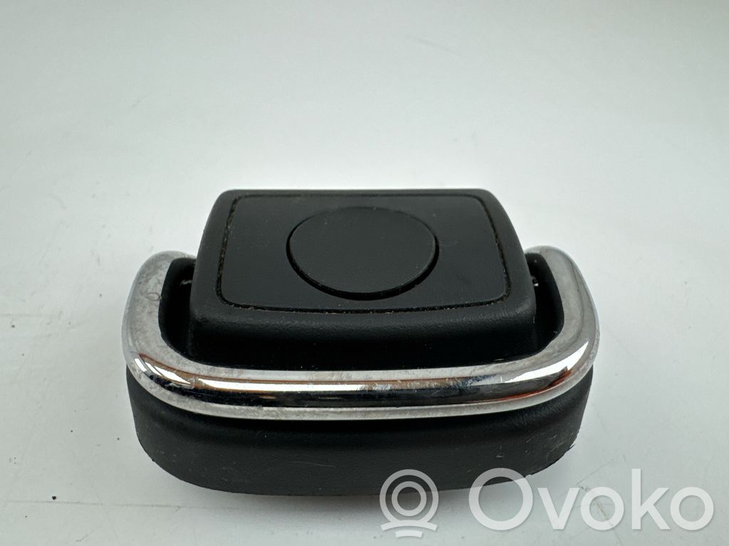 Audi RS6 C7 Tie down hook / loop 