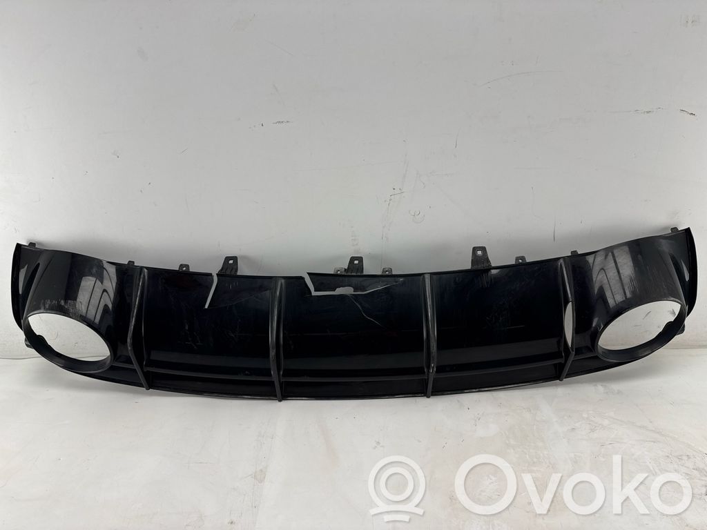 Audi RS6 C7 Moldura inferior del parachoques trasero 