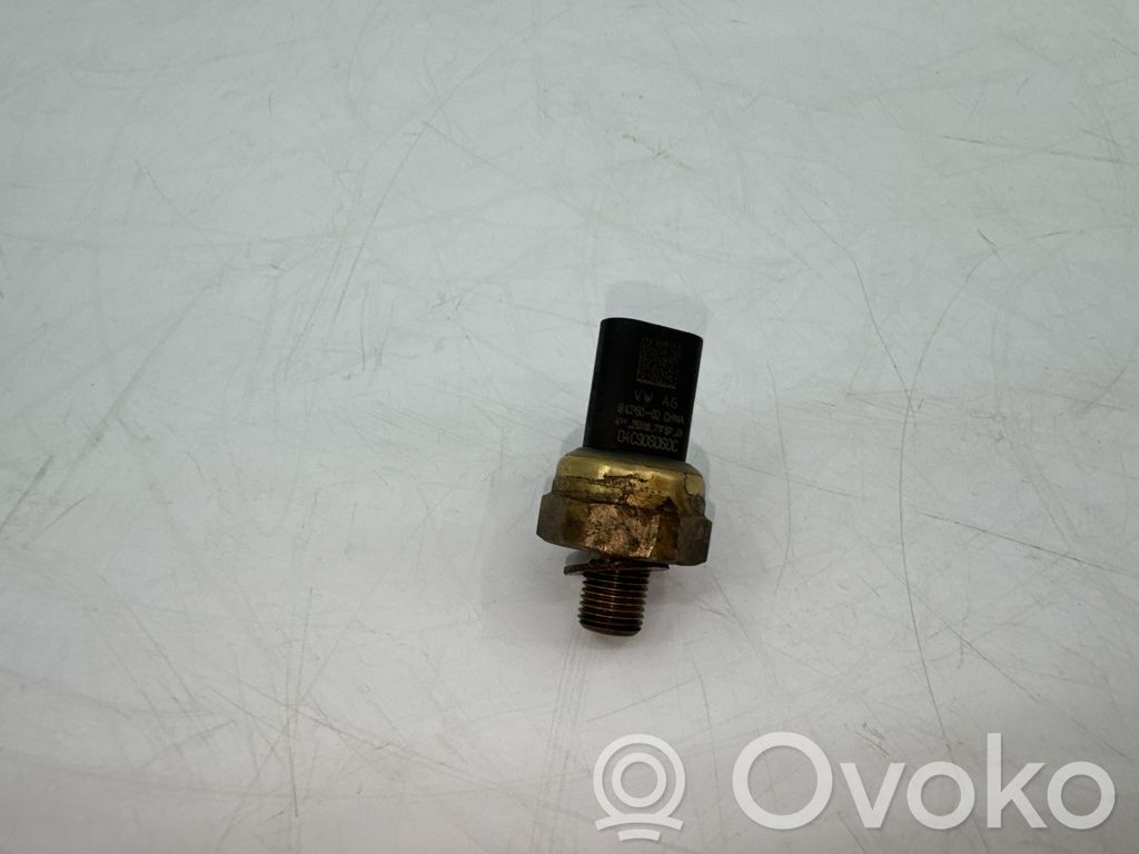 Sensor de presión del aceite   04C906060C,81CP6002
