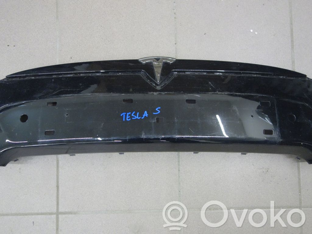 Tesla Model S Front bumper lower grill 