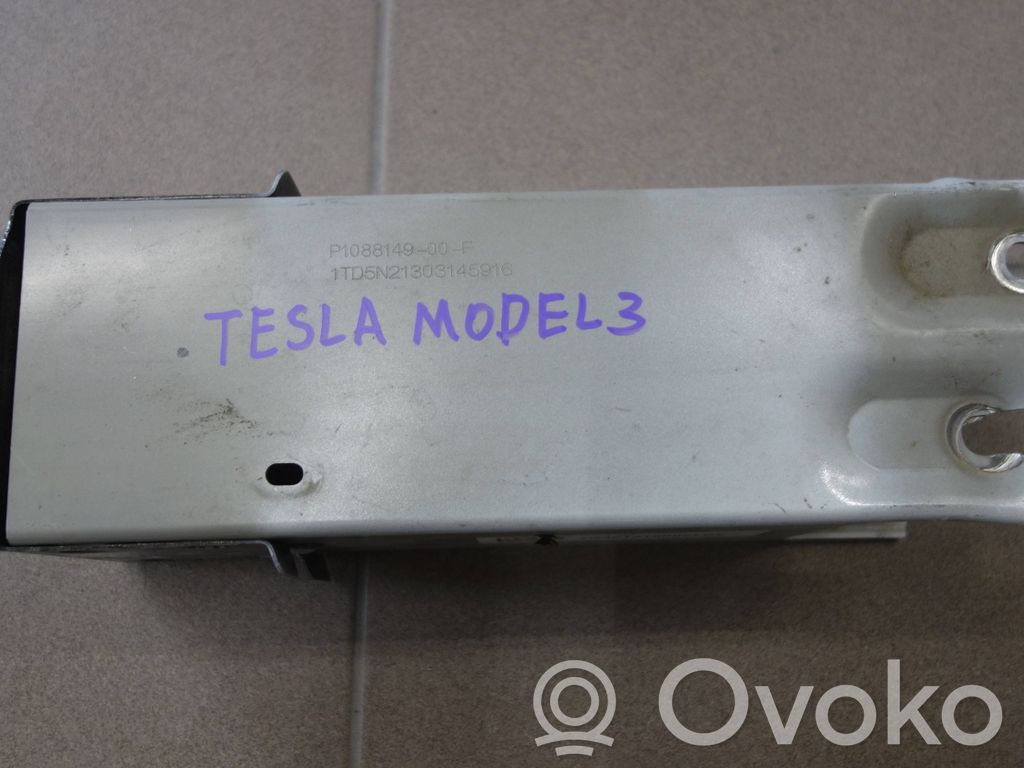Tesla Model 3 Belka zderzaka przedniego 