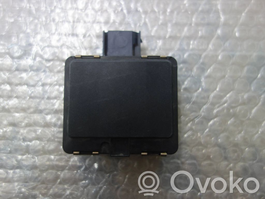 Volkswagen PASSAT B8 Unidad de control/módulo PDC de aparcamiento 