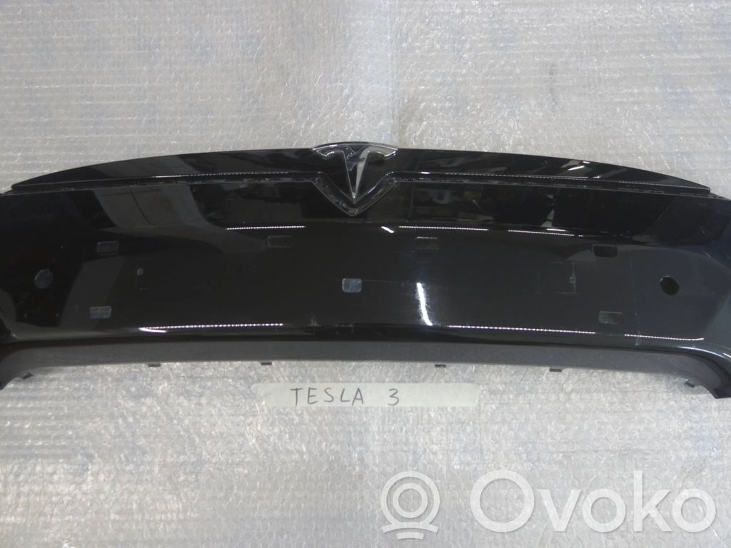 Tesla Model S Front bumper lower grill 