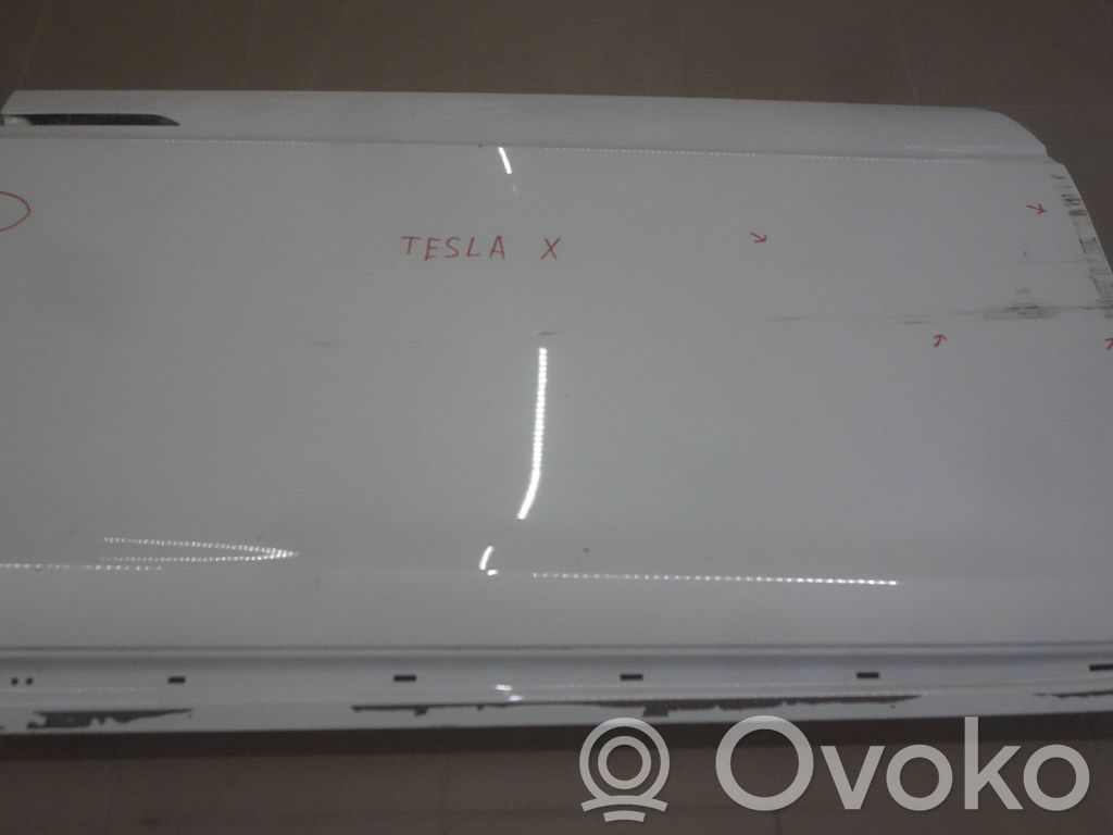 Tesla Model X Front door 