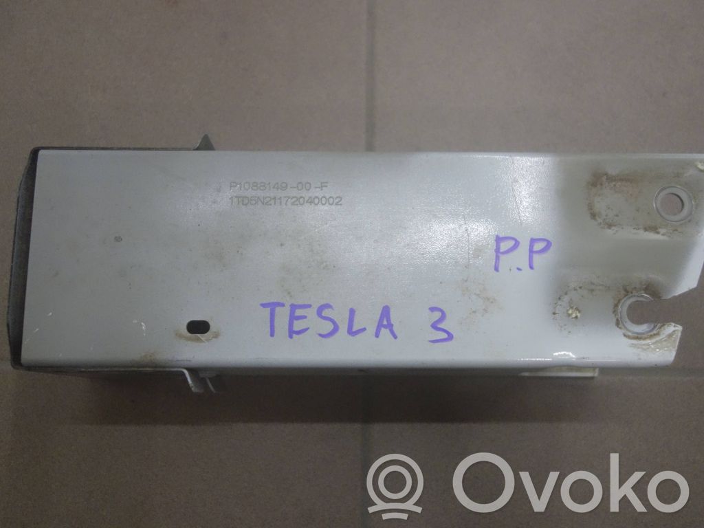 Tesla Model 3 Belka zderzaka przedniego 