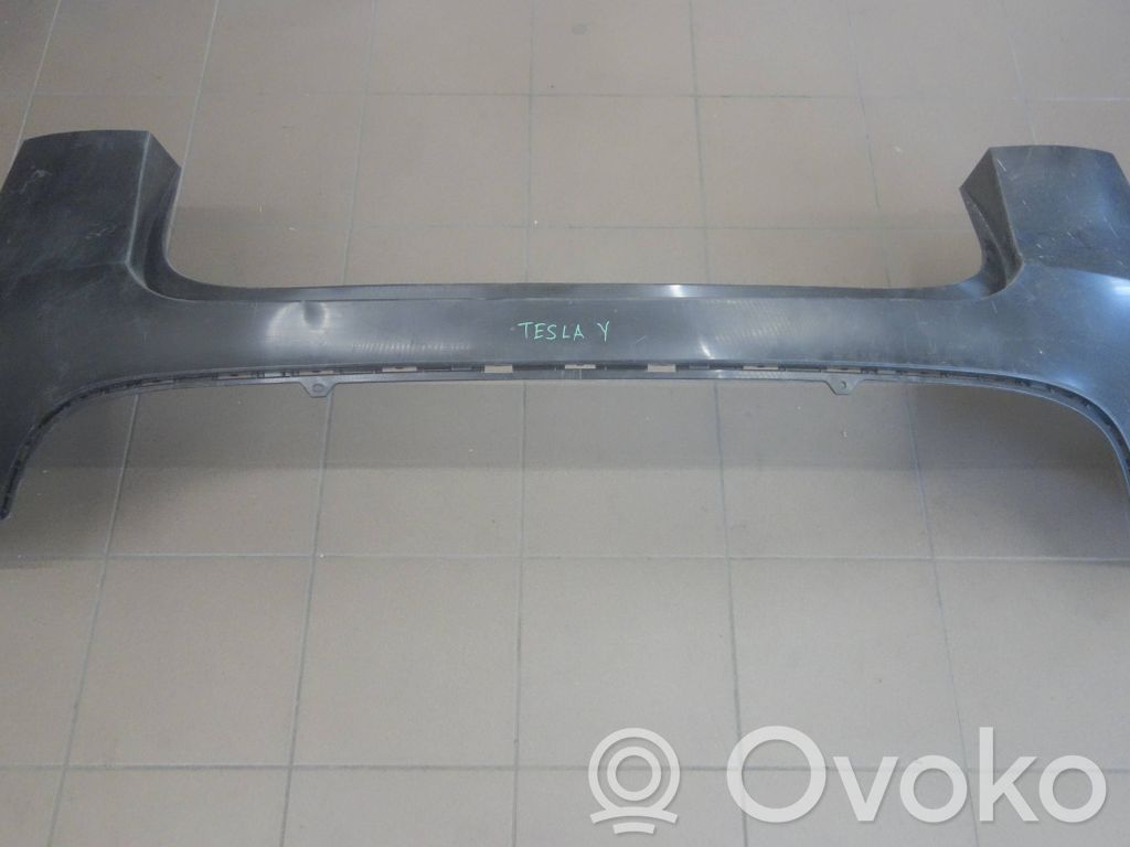 Tesla Model Y Galinis bamperis 