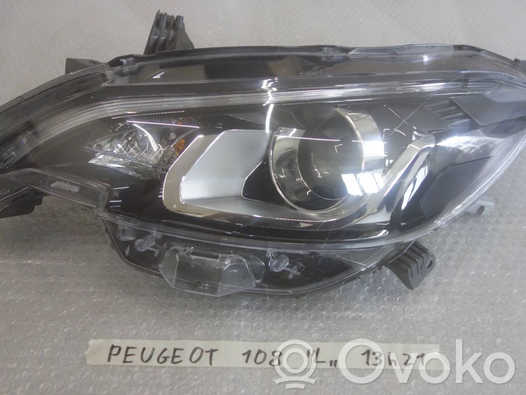 Peugeot 108 Scheinwerfer 