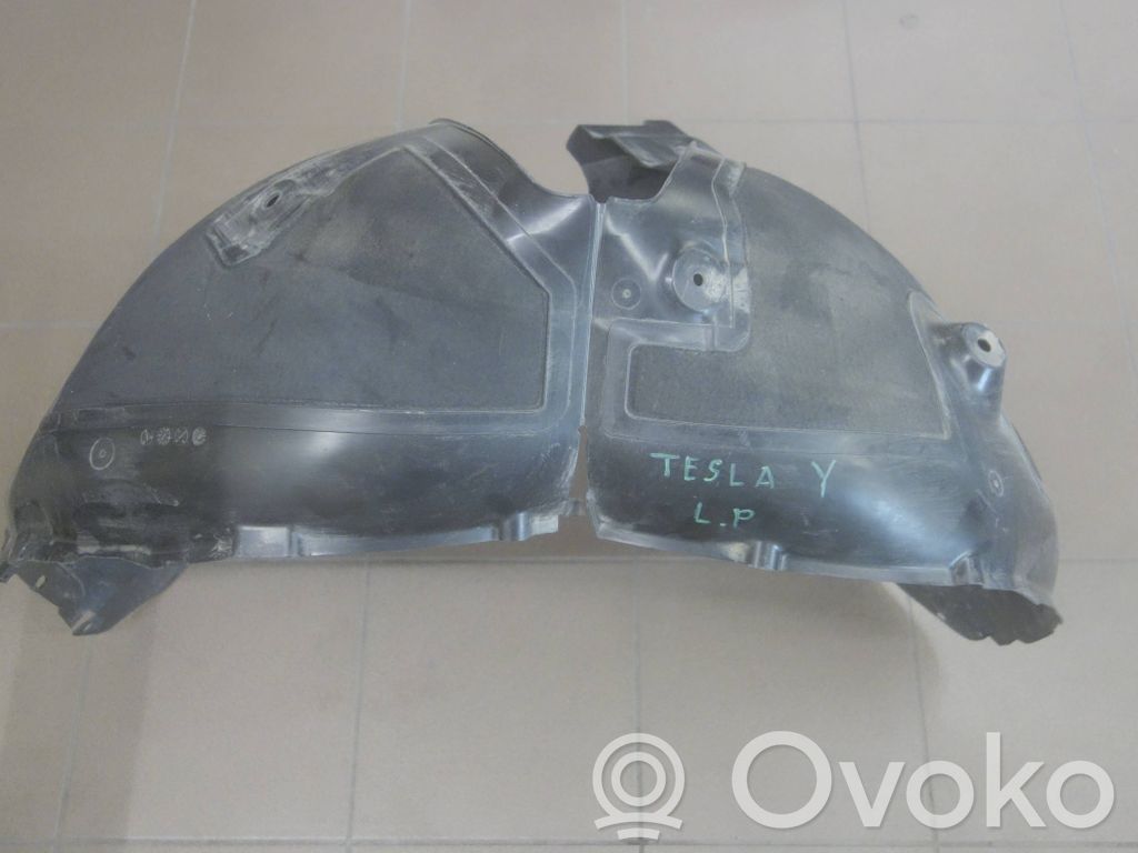 Tesla Model Y Apakšspārns 