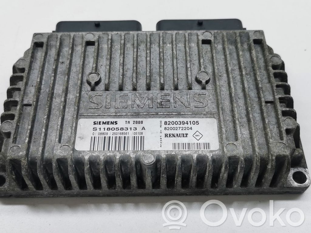 Renault Megane II Engine control unit/module 