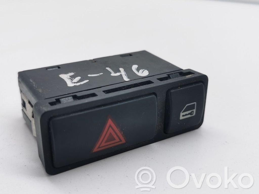 Hazard light switch   61318368920,368920