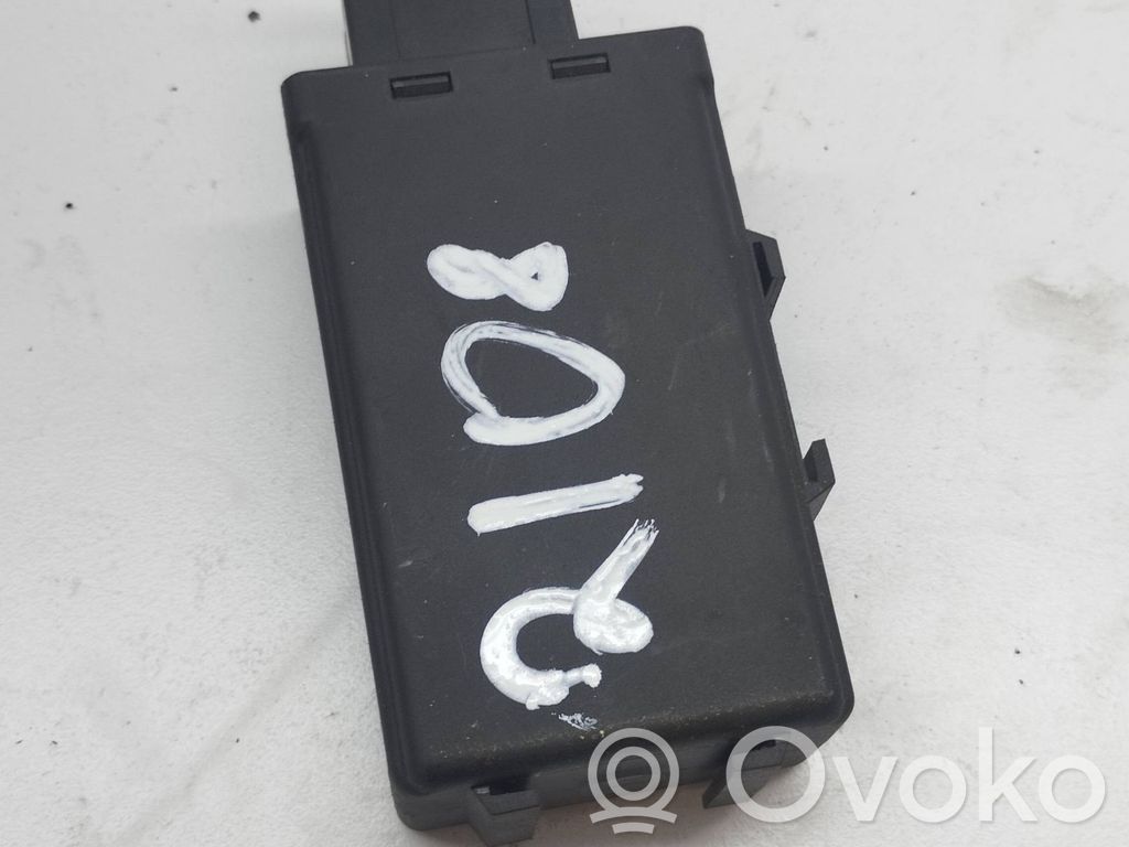 Nissan X-Trail T30 Door central lock control unit/module 