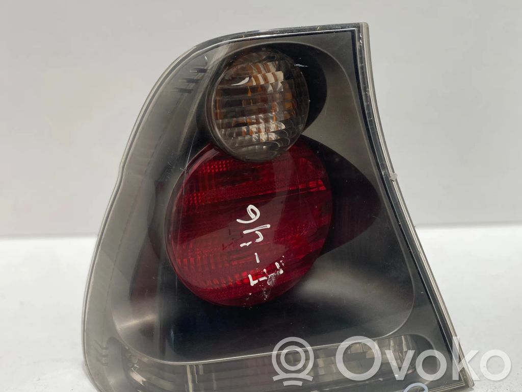 BMW 3 E46 Rear/tail lights 
