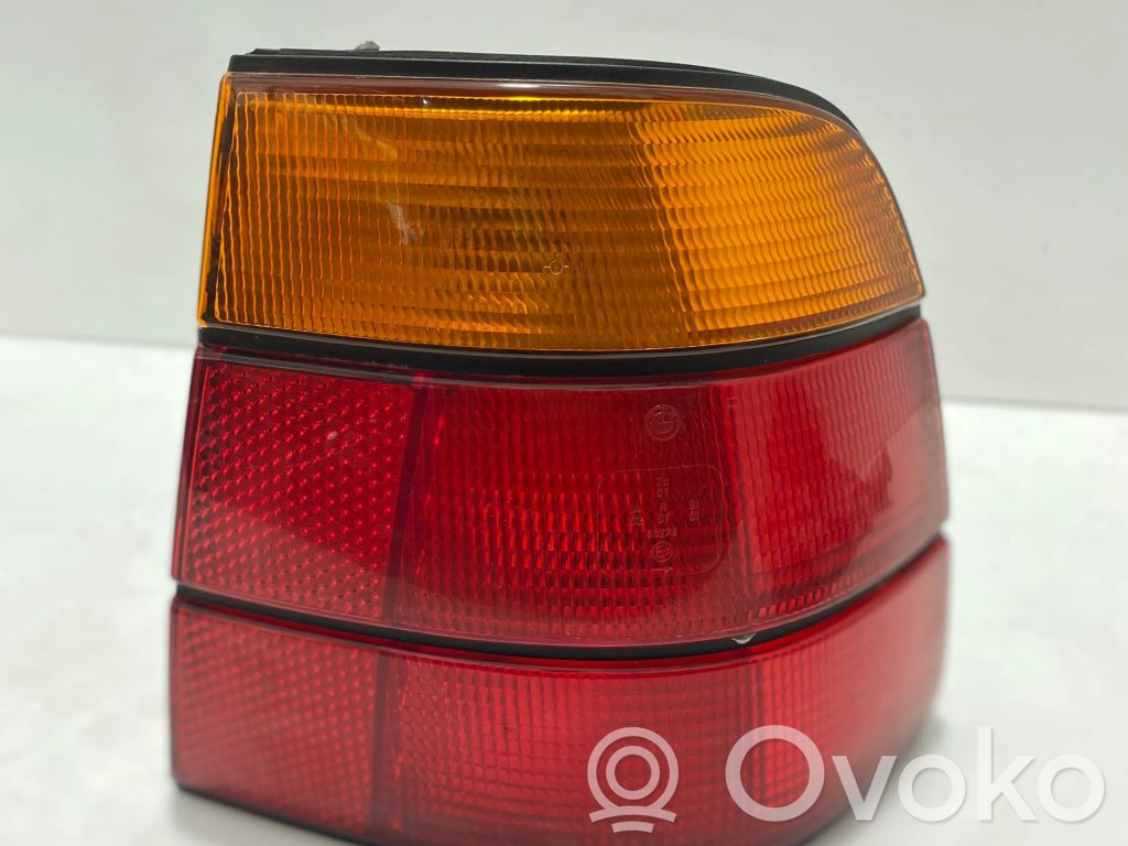 BMW 5 E34 Tailgate rear/tail lights 