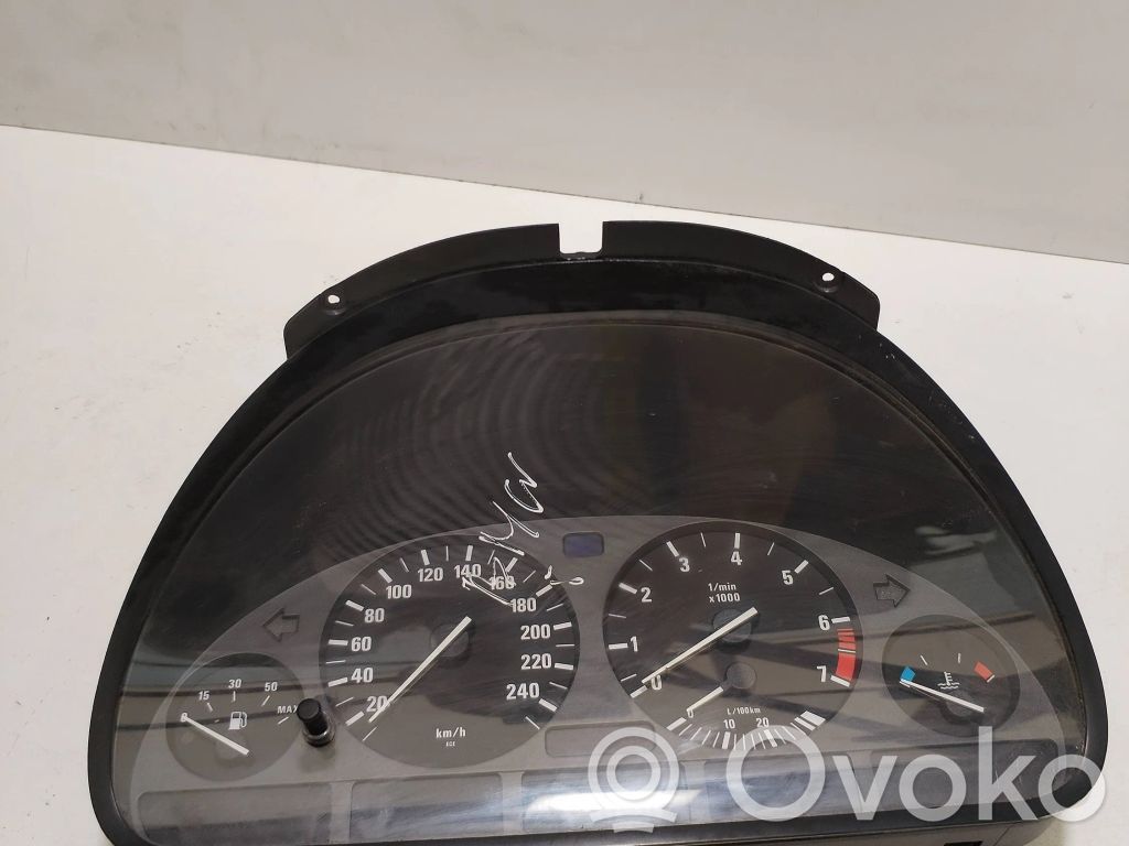 BMW 5 E39 Speedometer (instrument cluster) 
