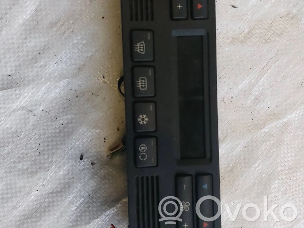 BMW 7 E38 Climate control unit 