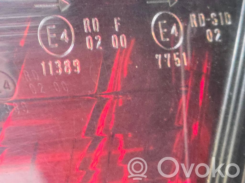 Honda Civic Galinis žibintas dangtyje 