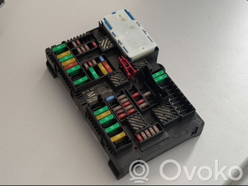 Sulakemoduuli   6837091,61146837091,6114683709101
