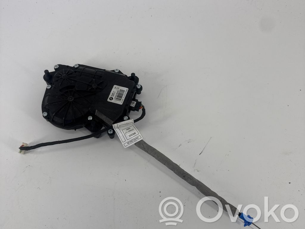 BMW X5 G05 Siłownik elektryczny podnoszenia klapy tylnej / bagażnika 