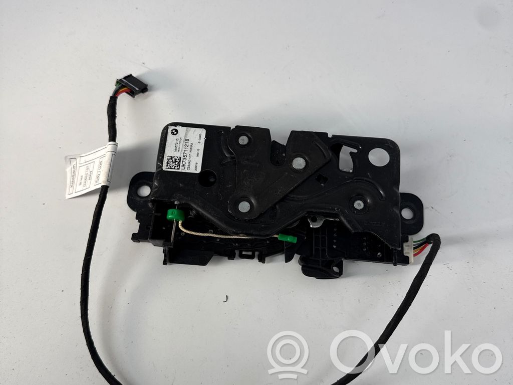 BMW 5 G30 G31 G38 Zamek klapy tylnej / bagażnika 