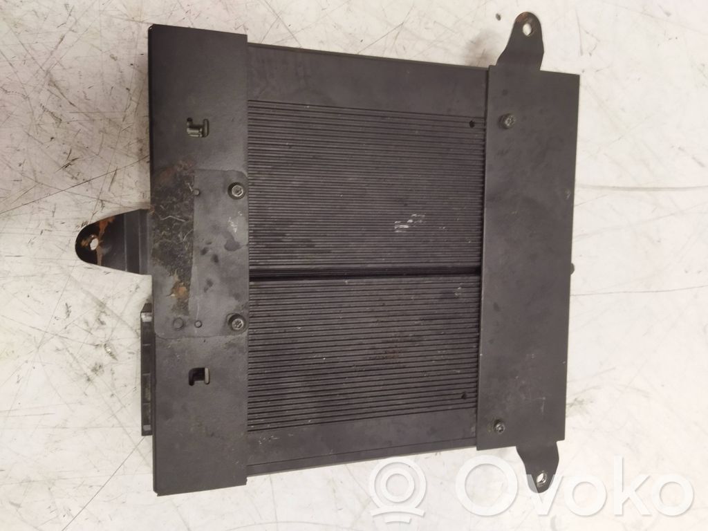 BMW 3 E46 Wzmacniacz audio 