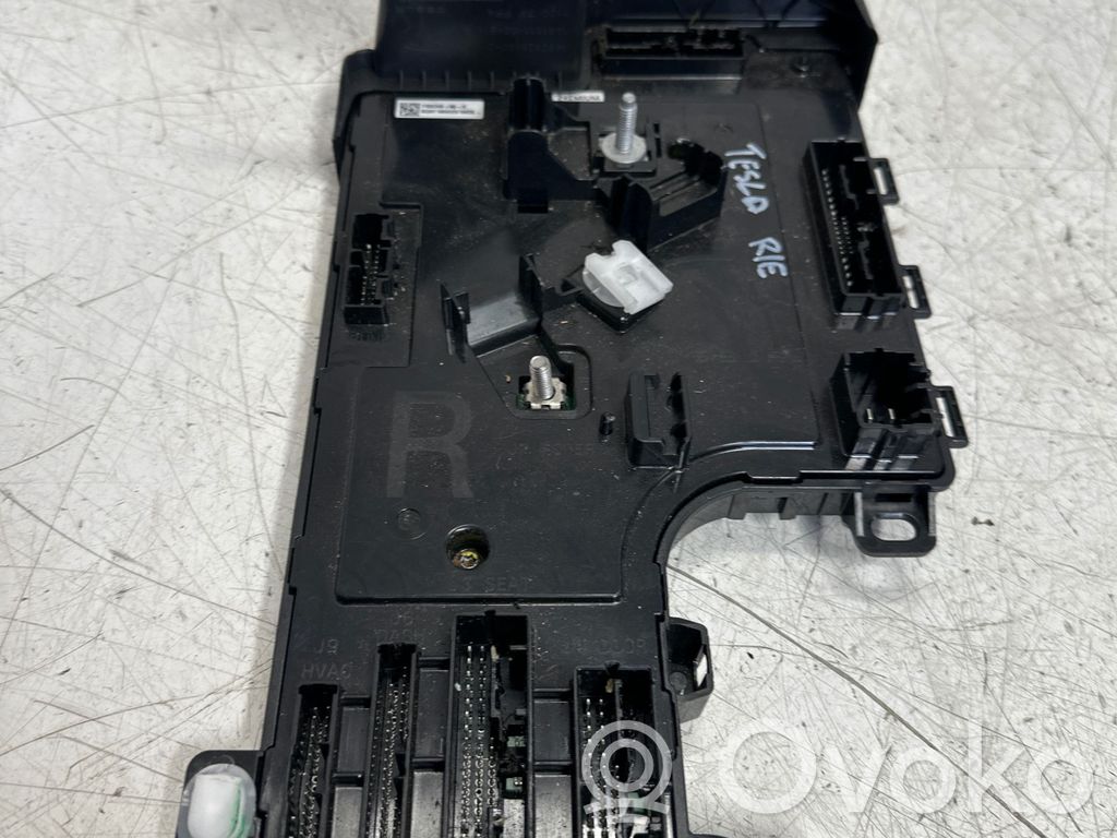 Central body control module   110034090