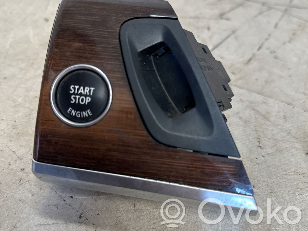 BMW X5 E70 Dashboard glove box trim 