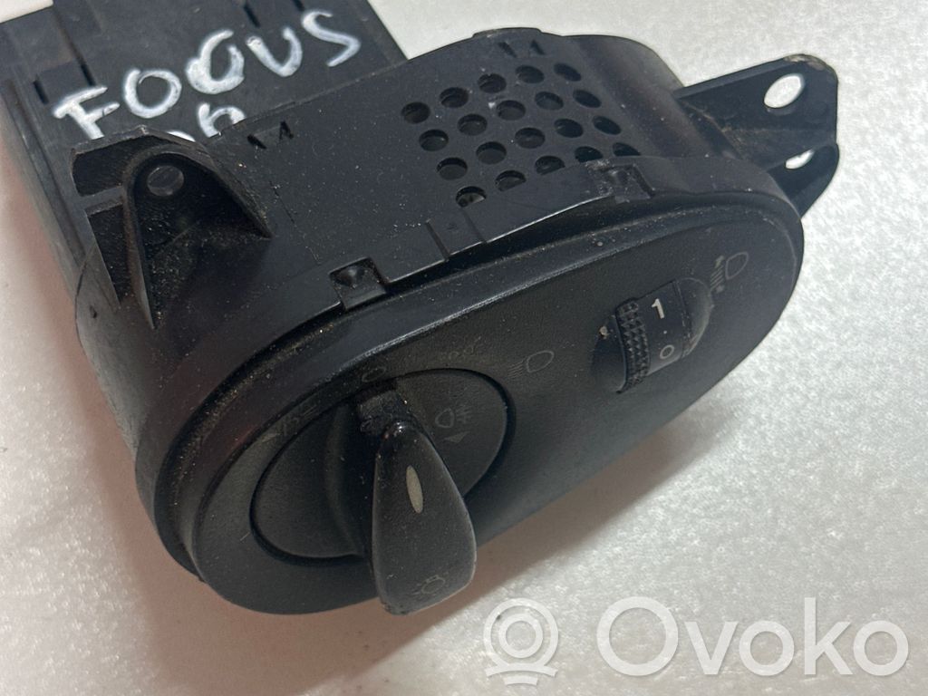 Light switch   98AG13A024CH,000502B
