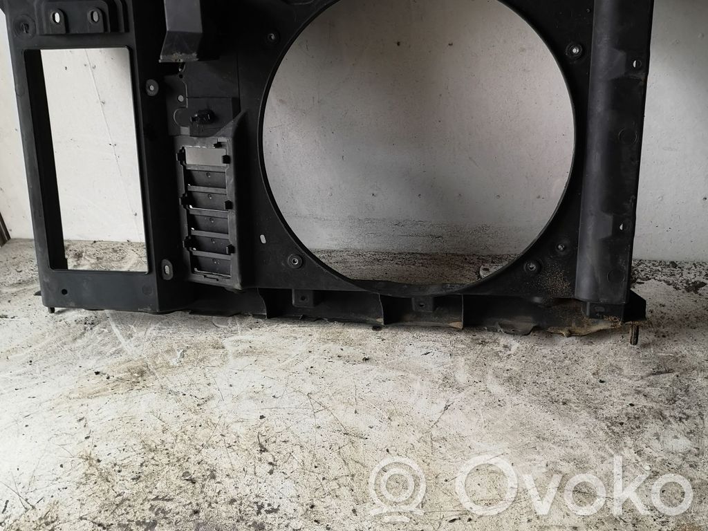 Peugeot 3008 I Radiatoru paneļa augšējā daļa (televizors) 