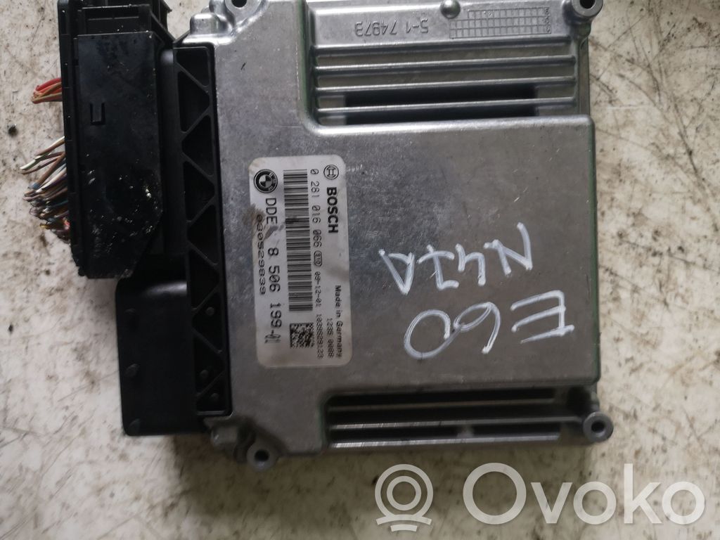 BMW 5 E60 E61 Engine control unit/module 
