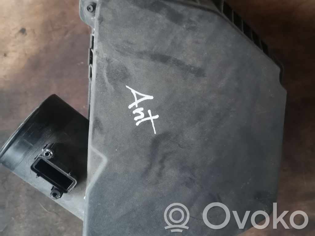 Opel Antara Air filter box 