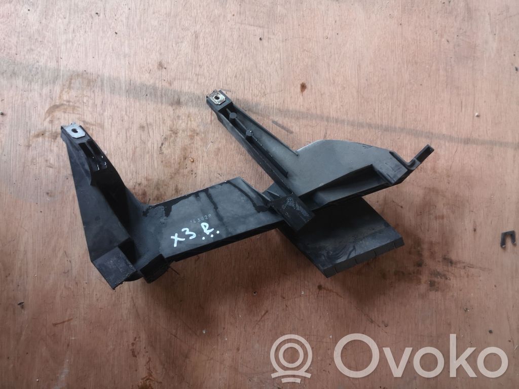 BMW X3 E83 Headlight/headlamp mounting bracket 