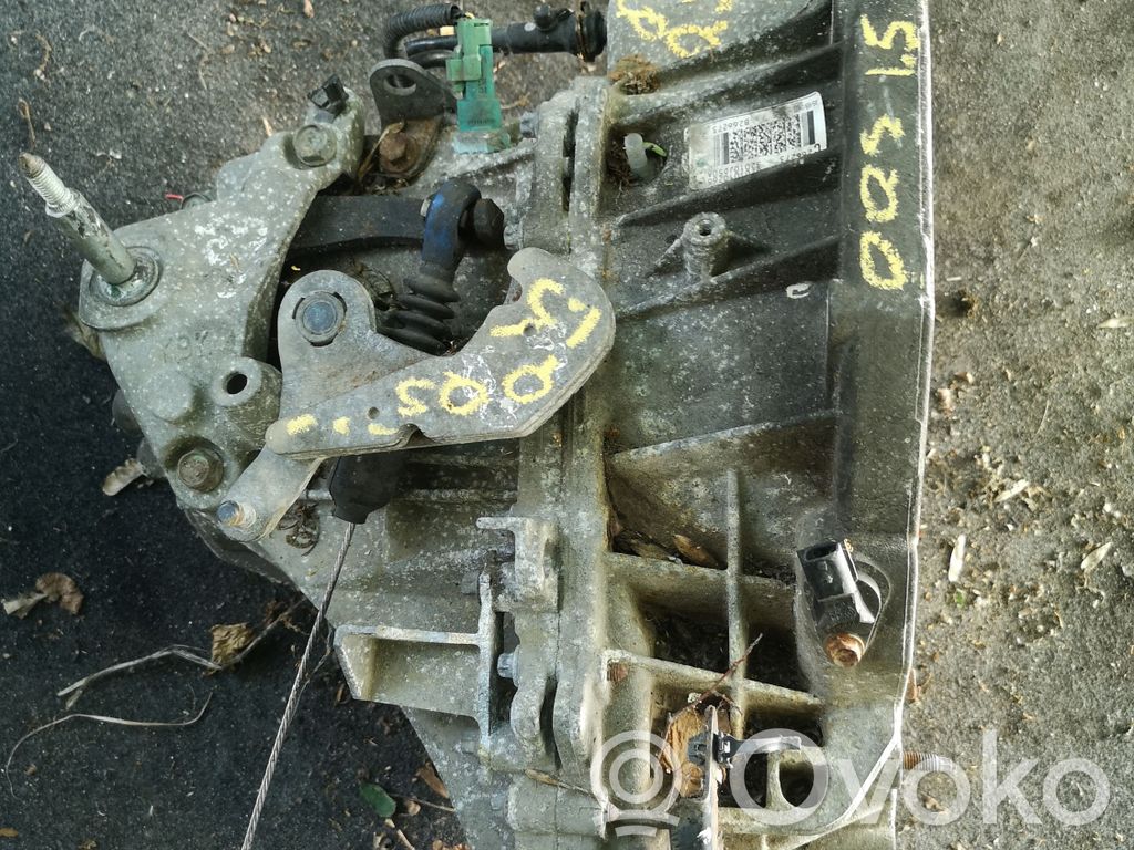 Nissan Qashqai Manualna 6-biegowa skrzynia biegów 