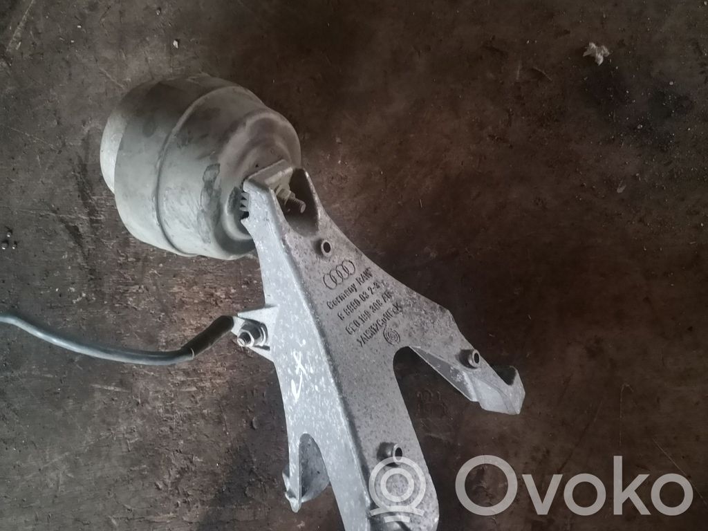 Seat Exeo (3R) Engine mounting bracket 