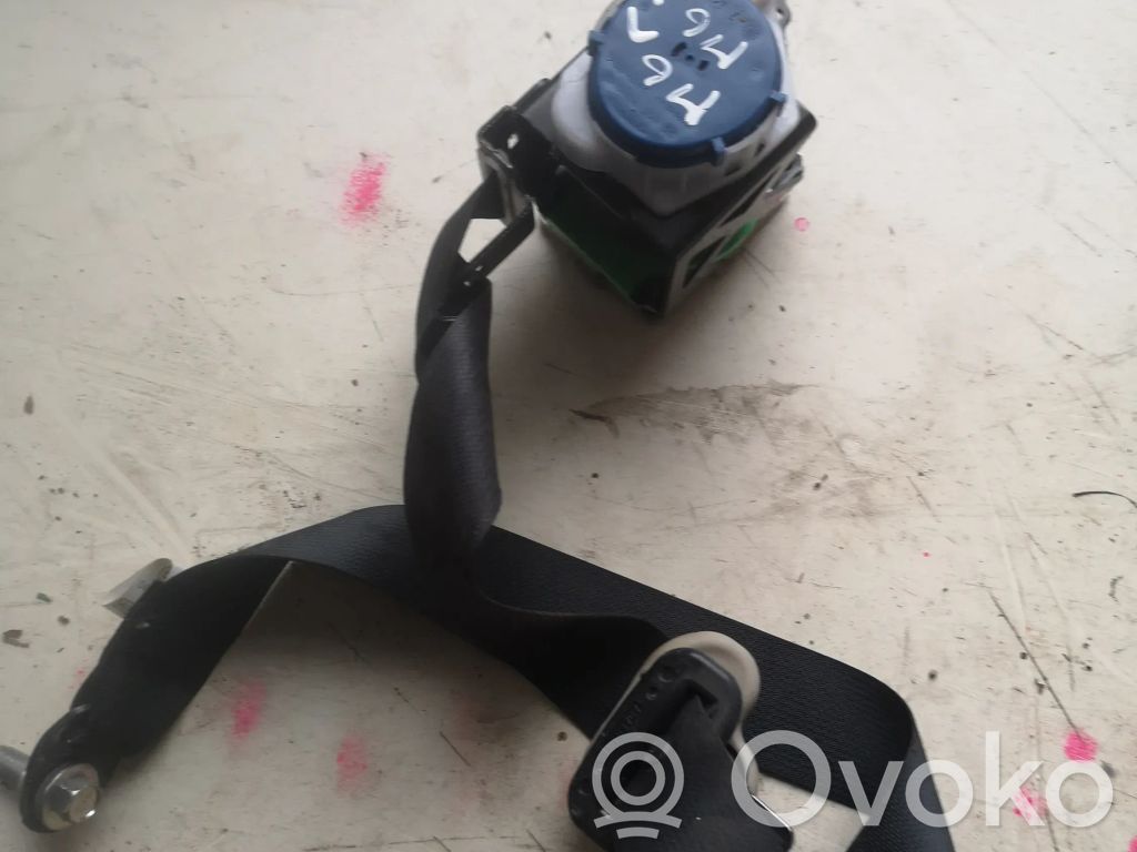 Front seatbelt   E40437002